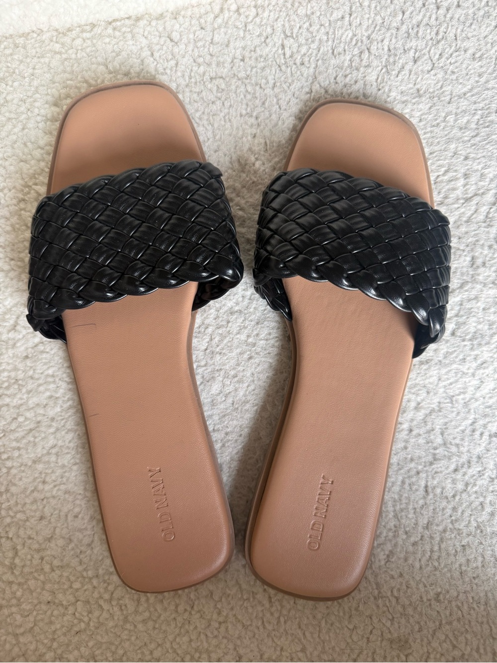 Old Navy Black Woven Slide Sandals with Tan Footbed